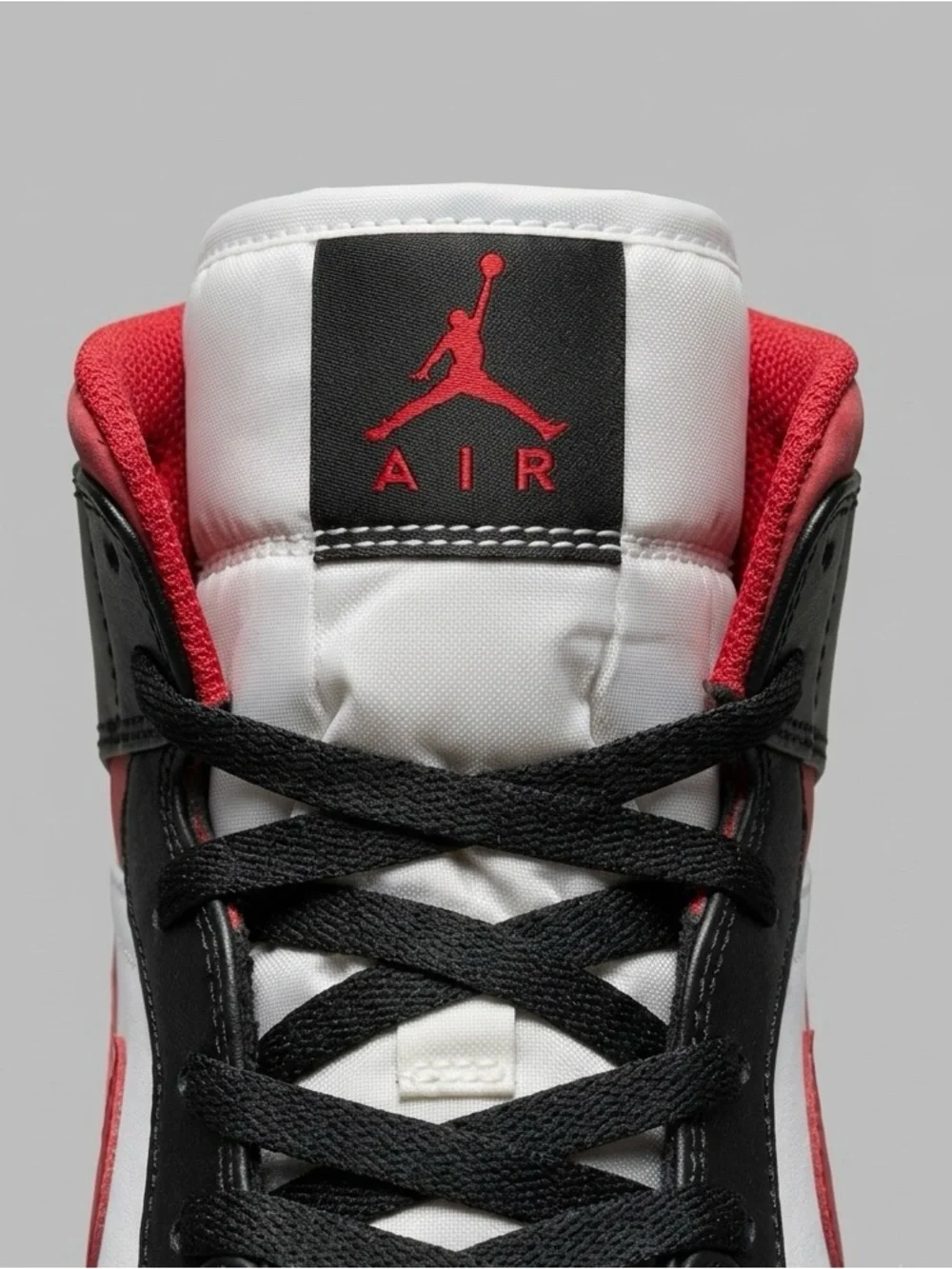 Nike Air Jordan 1 Mid Gym Red Black White 554724-122 Mens Size 11
